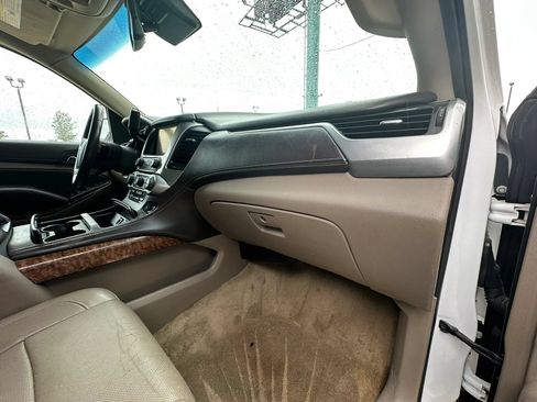 Used 2015 Chevrolet Tahoe LTZ AWD/4WD image 23