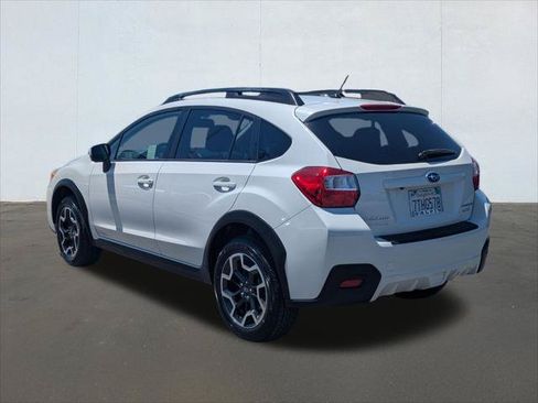 Used 2016 Subaru Crosstrek 2.0i Premium AWD/4WD image 3