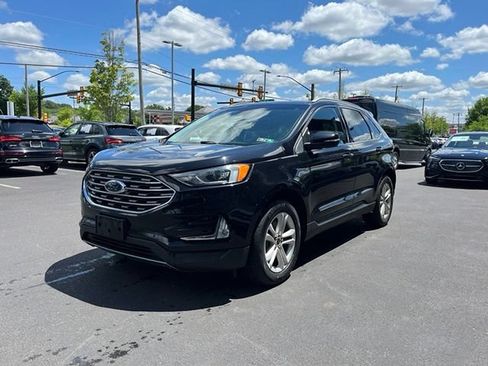 Used 2019 Ford Edge SEL w/ Equipment Group 201A AWD/4WD image 3
