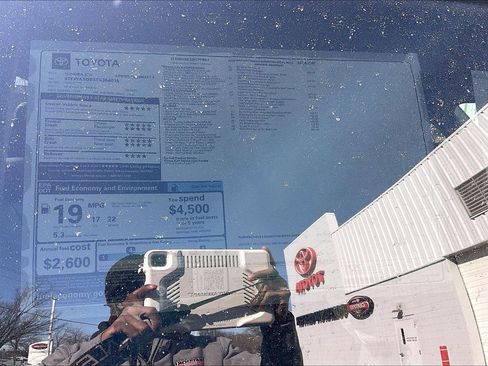 New 2026 Toyota Tundra Limited image 18