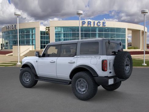 New 2025 Ford Bronco Outer Banks w/ Sasquatch Package image 4