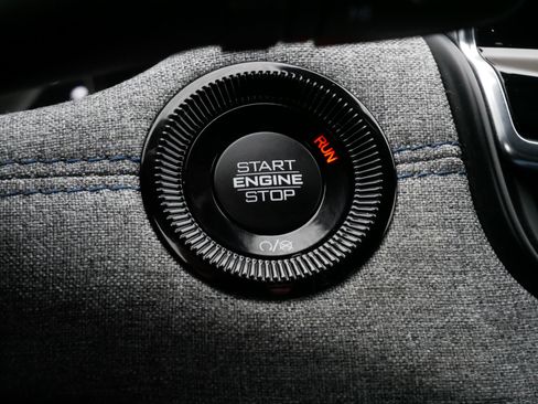 Used 2023 Jeep Compass Latitude image 27