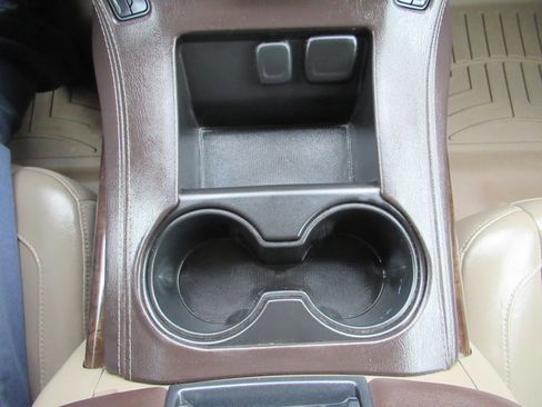 Used 2016 Chevrolet Tahoe LT image 23