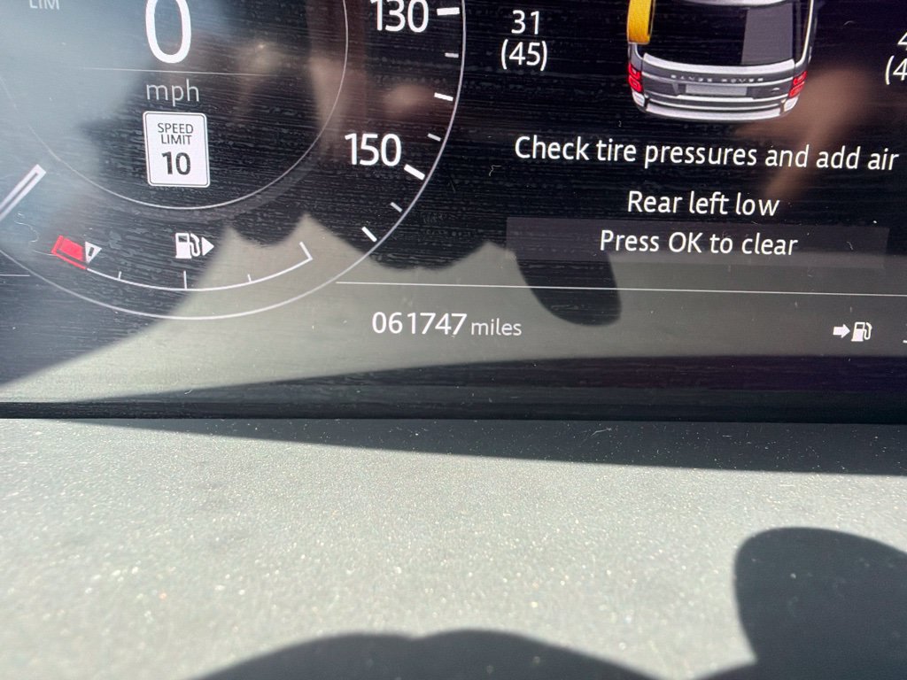 Used 2020 Land Rover Range Rover HSE AWD/4WD image 9