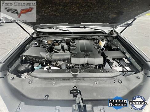 Used 2024 Toyota 4Runner SR5 image 29