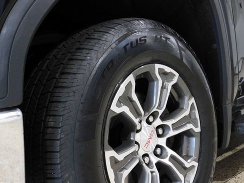 Used 2019 GMC Sierra 1500 SLE w/ SLE Value Package AWD/4WD image 20