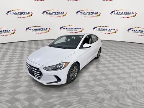 Used 2018 Hyundai Elantra SEL FWD image 4