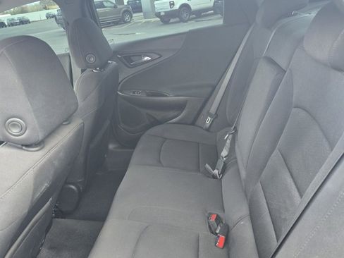 Used 2022 Chevrolet Malibu LT w/ Sport Edition image 11