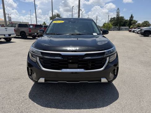 Used 2024 Kia Seltos SX w/ SX Sunroof Package AWD/4WD image 12