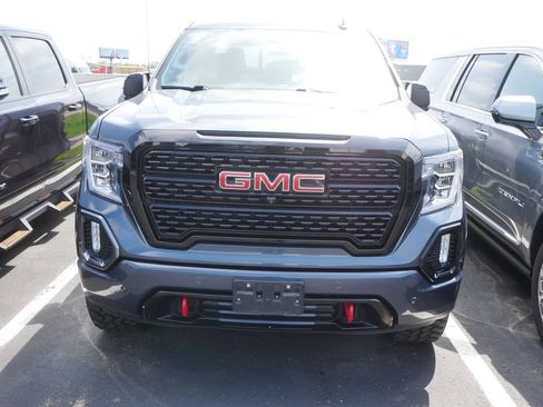 Used 2019 GMC Sierra 1500 AT4 w/ AT4 Premium Package AWD/4WD image 2