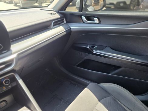 Used 2021 Kia K5 LXS FWD image 33