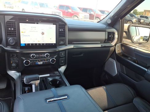 Used 2025 Ford F150 Platinum w/ Equipment Group 702A High AWD/4WD image 14