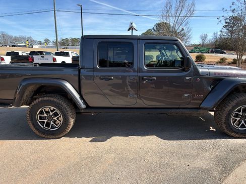 New 2026 Jeep Gladiator Rubicon image 7