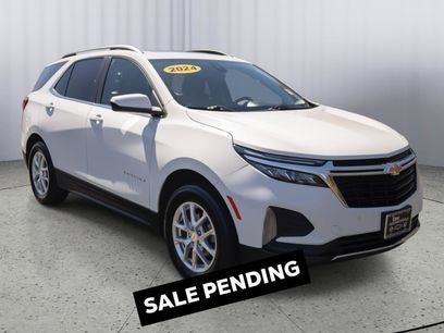 Used 2024 Chevrolet Equinox LT
