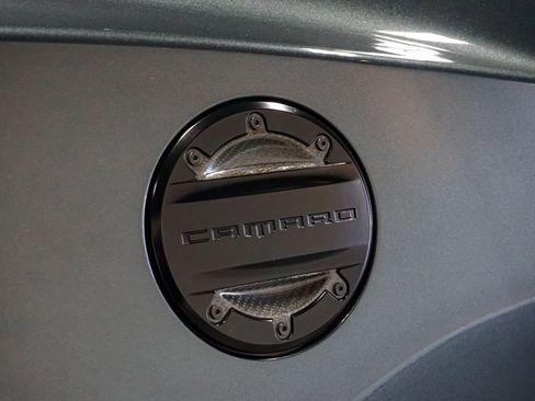 Used 2018 Chevrolet Camaro ZL1 image 77