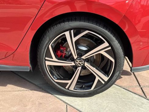 New 2026 Volkswagen GTI SE FWD image 7
