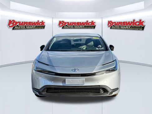 New 2026 Toyota Prius LE AWD/4WD image 2