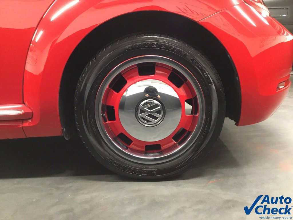 Used 2018 Volkswagen Beetle 2.0T Coast FWD image 27