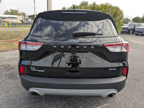Used 2022 Ford Escape SE w/ Convenience Package AWD/4WD image 5
