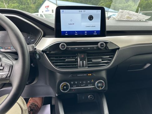 Certified 2020 Ford Escape SE AWD/4WD image 11