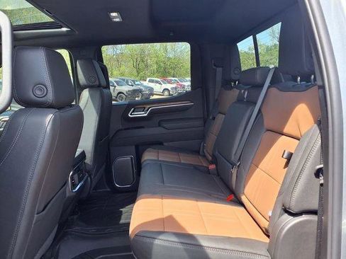 New 2026 Chevrolet Silverado 1500 High Country AWD/4WD image 10