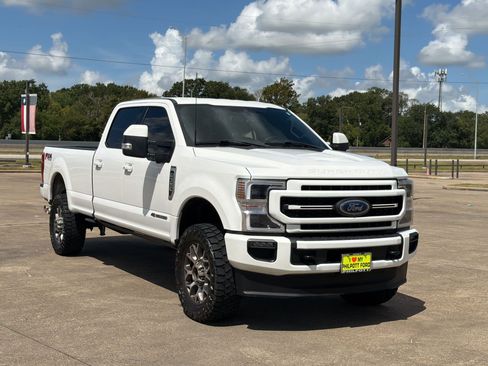 Used 2022 Ford F350 Lariat w/ Lariat Ultimate Package AWD/4WD image 7
