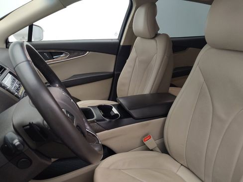 Used 2018 Lincoln MKX Reserve w/ Driver Assistance Package image 17