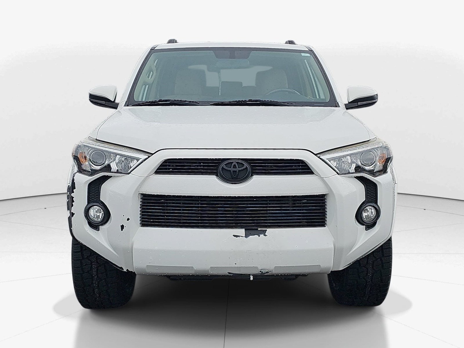 Used 2019 Toyota 4Runner SR5 AWD/4WD image 9