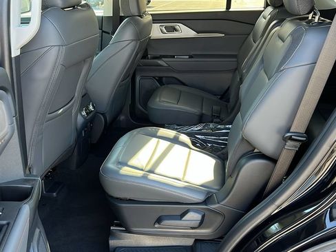 New 2026 Ford Explorer Active w/ Active Comfort Package RWD image 12