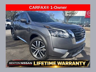 Used 2024 Nissan Pathfinder Platinum w/ Cargo Package
