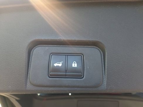 Used 2021 Nissan Rogue SL FWD image 13