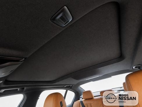 Used 2018 BMW 530e RWD image 12