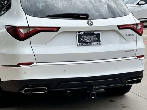 Used 2022 Acura MDX SH-AWD w/ Advance Package image 6