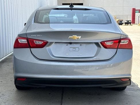 Used 2023 Chevrolet Malibu LS FWD image 5