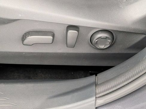 Used 2025 Subaru Outback Limited AWD/4WD image 15