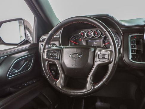 Used 2021 Chevrolet Suburban RST w/ Luxury Package AWD/4WD image 13