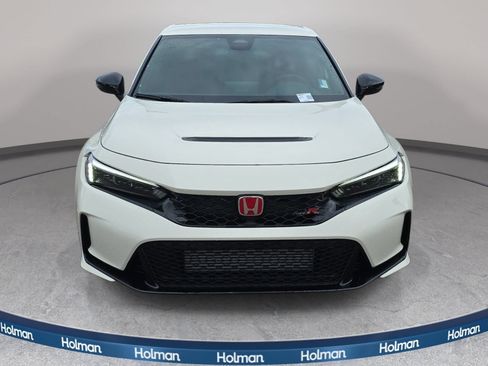 Used 2024 Honda Civic Type R image 3