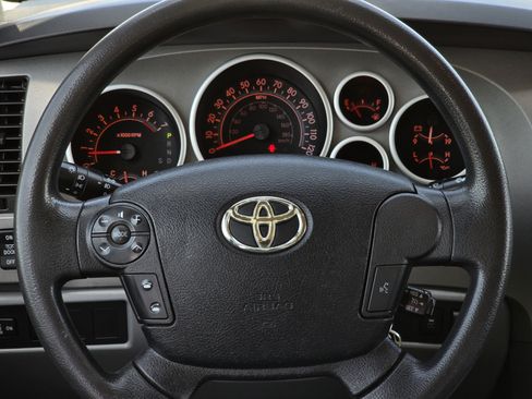 Used 2012 Toyota Tundra 2WD CrewMax w/ Tow Pkg image 14