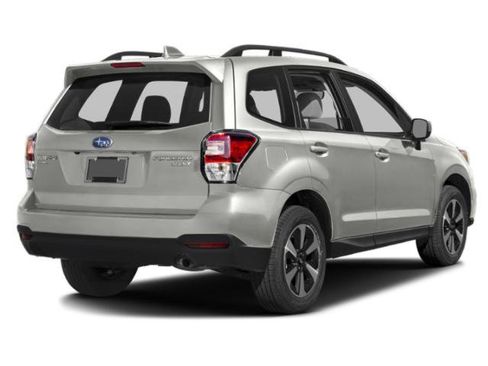 Used 2018 Subaru Forester 2.5i Premium w/ All-Weather Package AWD/4WD image 2