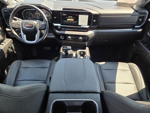 Used 2023 GMC Sierra 1500 SLT w/ SLT Premium Package AWD/4WD image 12
