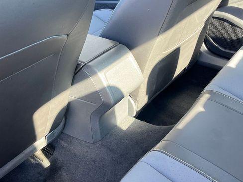 Used 2025 Volkswagen Jetta SE image 24