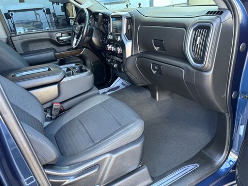 Used 2022 GMC Sierra 2500 SLE w/ SLE Convenience Package image 33