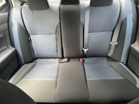 Used 2025 Nissan Versa SV FWD image 36