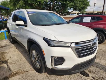 Used 2023 Chevrolet Traverse LT