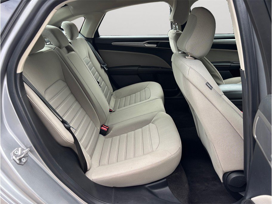 Used 2020 Ford Fusion S FWD image 32