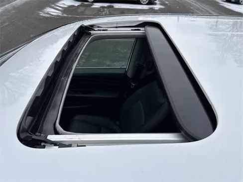 Used 2024 Honda Odyssey EX-L image 6