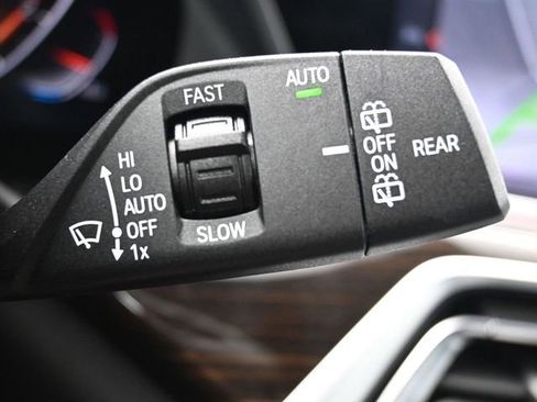 Used 2019 BMW X5 xDrive40i w/ Convenience Package AWD/4WD image 23
