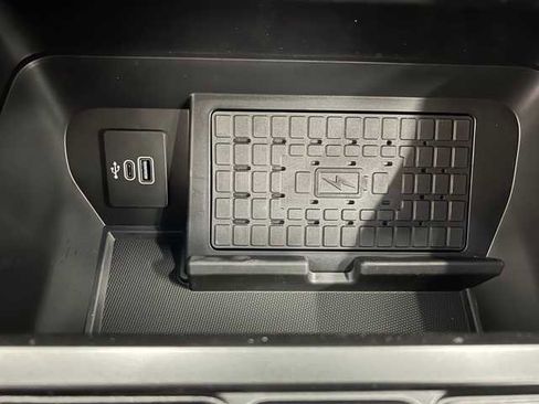 New 2025 Ford F150 XLT w/ Equipment Group 302A MID image 28