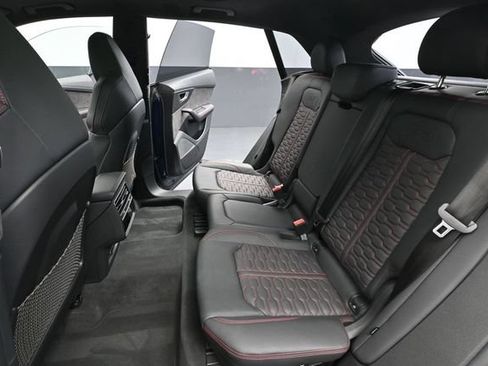 Used 2021 Audi RS Q8 AWD/4WD image 42