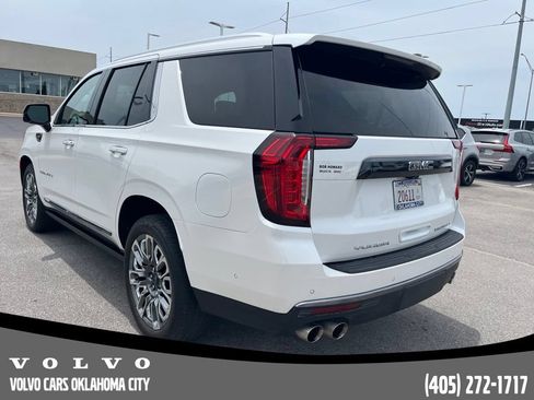 Used 2023 GMC Yukon Denali Ultimate AWD/4WD image 7